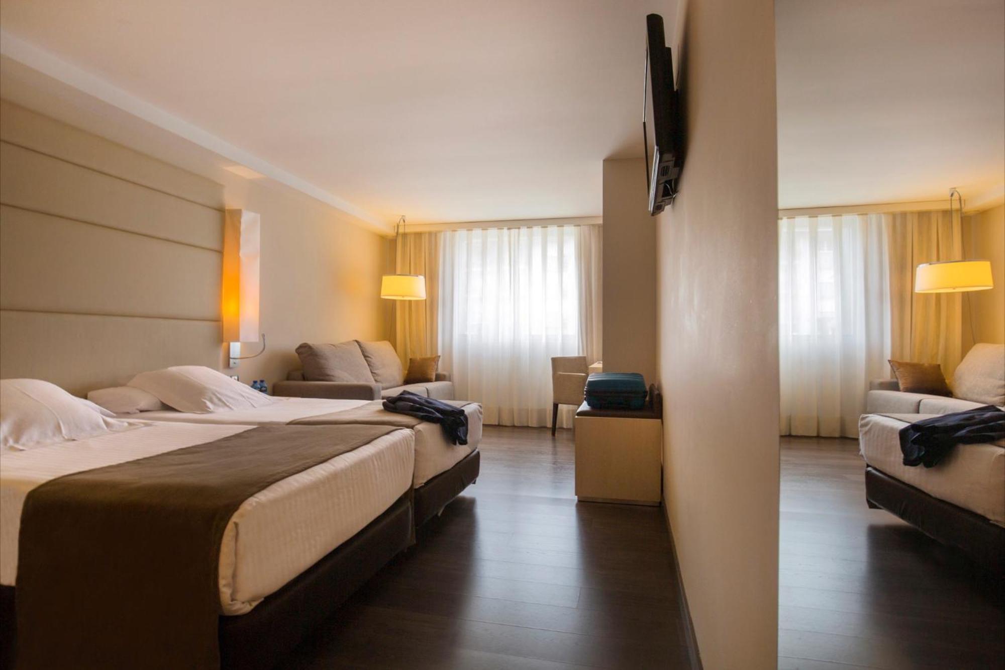 Standard Triple Room,1277446444:JPEG